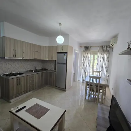 Aron's 37, 6th Floor Lägenhet Durrës